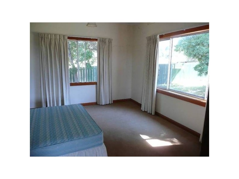 1. Dally Street., Beaconsfield TAS 7270