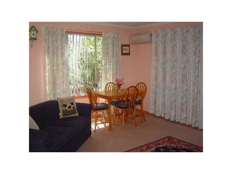 2./9. Pultney Street., Longford TAS 7301