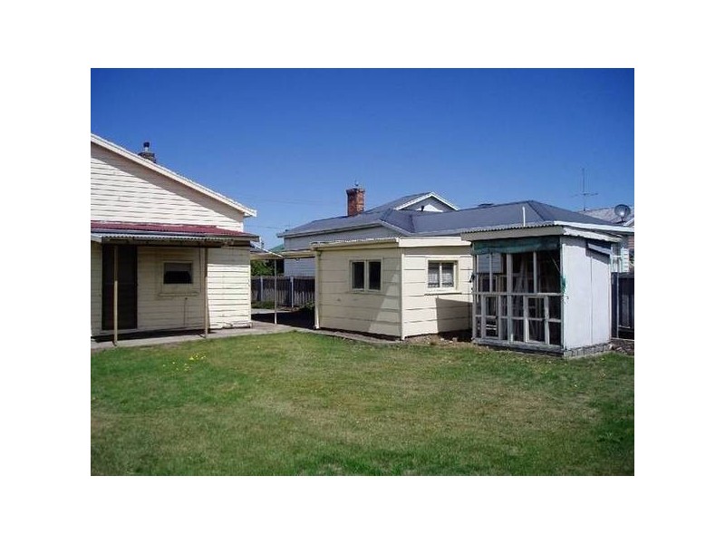 8 Rosslyn Road, Invermay TAS 7248