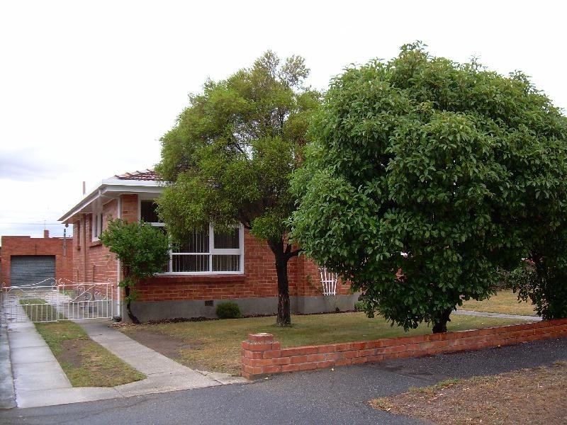 26 Clarendon Street, Youngtown TAS 7249