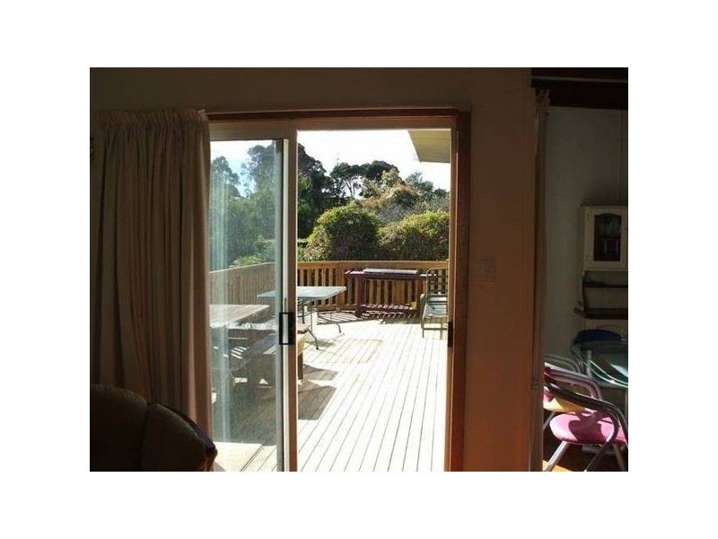 23 Beach Crescent, Greens Beach TAS 7270