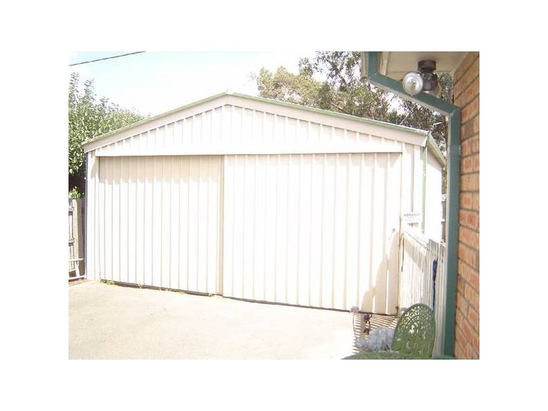 1. Honeysuckle Grove., Evandale TAS 7212