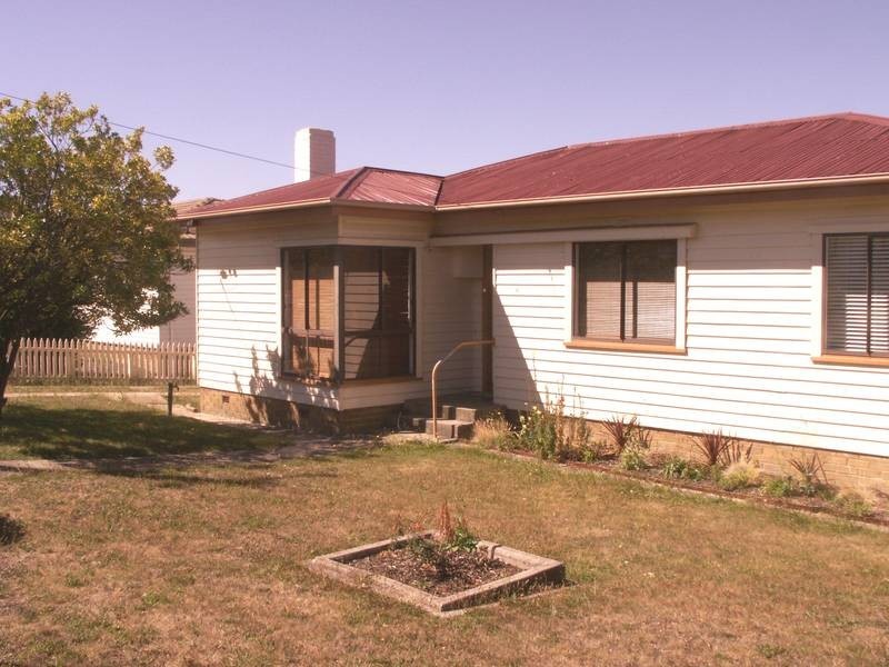 14 Treherne Street, Mayfield TAS 7248