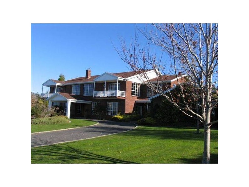 2. Flinders Lane., Bridport TAS 7262