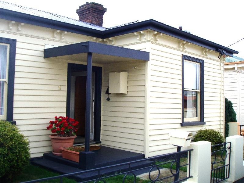 8 Little Green Street, Invermay TAS 7248