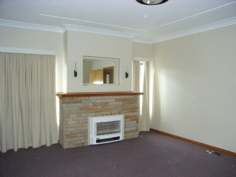 8 Douglas Street, Newstead TAS 7250