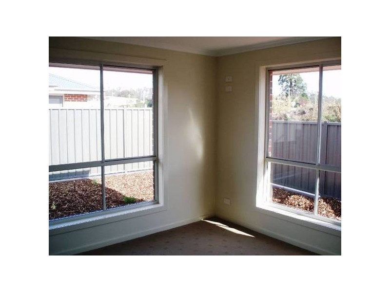 4. Lauren Crt., Exeter TAS 7275