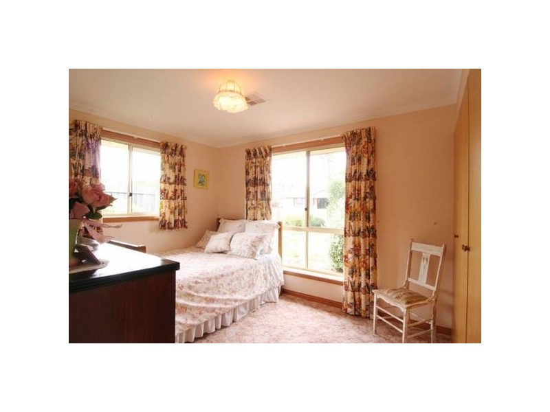 42 Pitcher Parade, Prospect Vale TAS 7250