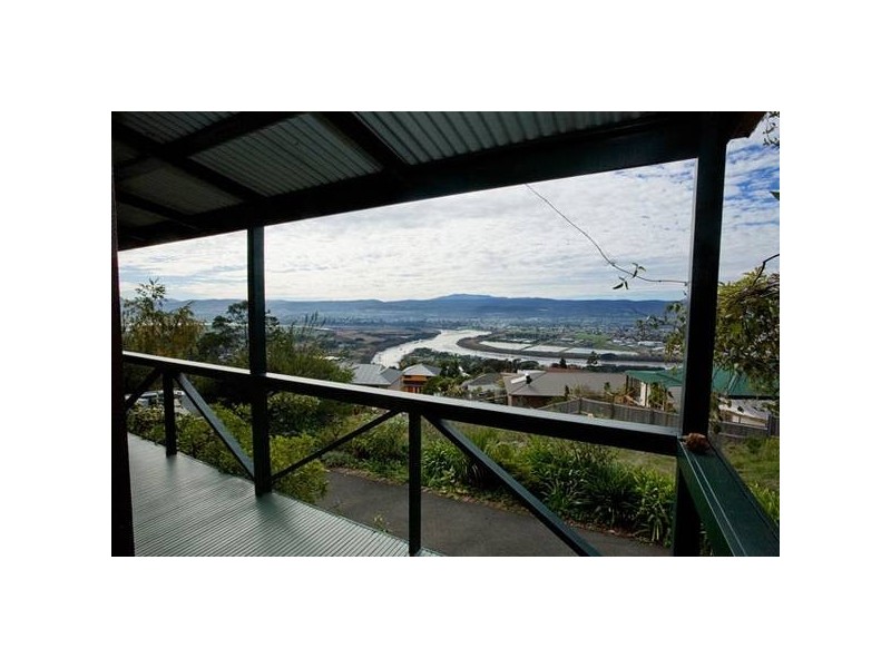 4 Daitom Place, Trevallyn TAS 7250