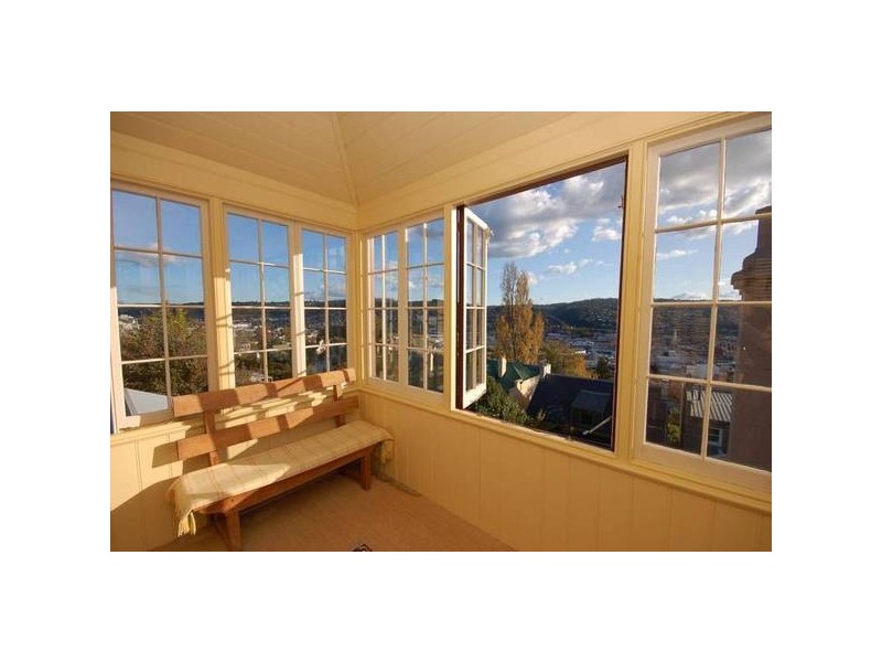 33 Adelaide Street, East Launceston TAS 7250