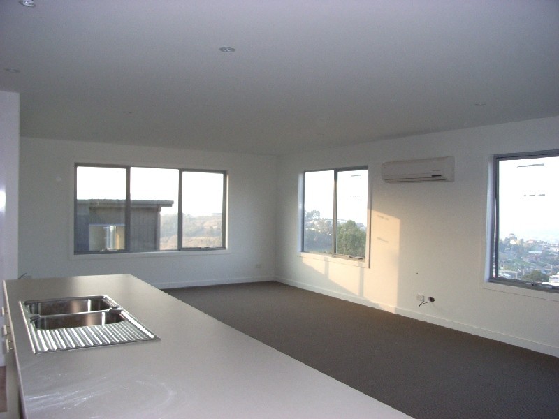 2C Johanna Court, Trevallyn TAS 7250