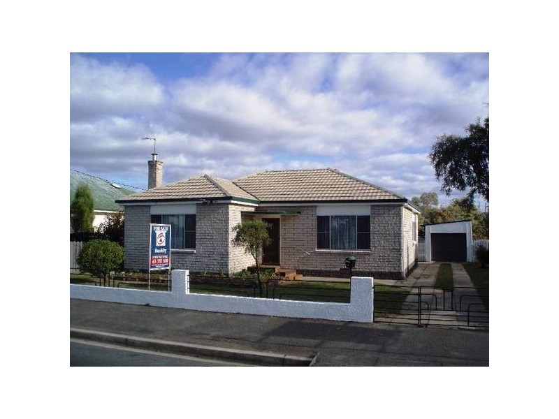 11 Jellico Street, Mowbray TAS 7248