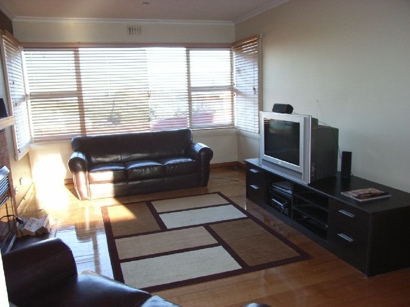 29 Paringa Avenue, Newnham TAS 7248