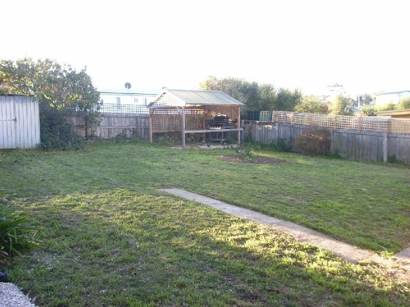 29 Paringa Avenue, Newnham TAS 7248