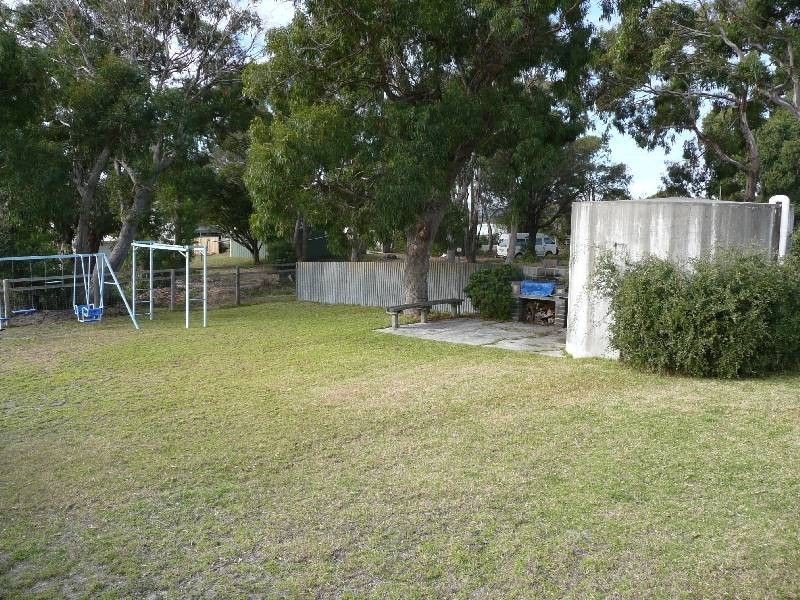 4 Oakden Place, Greens Beach TAS 7270