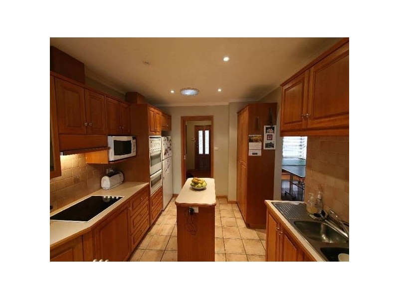 6 Snow Street, Newnham TAS 7248