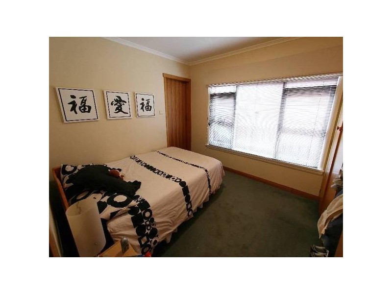 6 Snow Street, Newnham TAS 7248