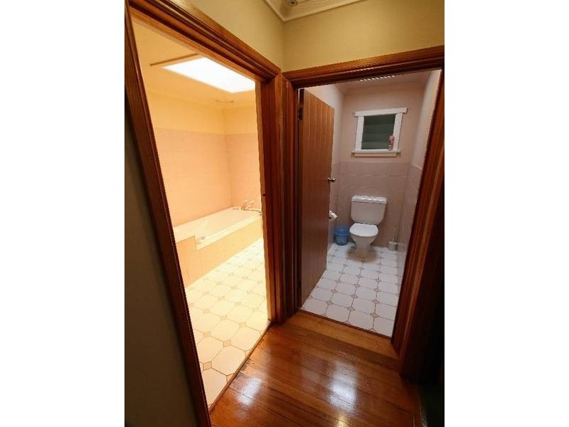 6 Snow Street, Newnham TAS 7248