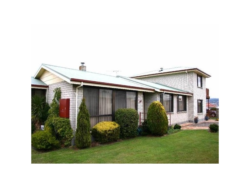 20 Arnold Street, Newnham TAS 7248