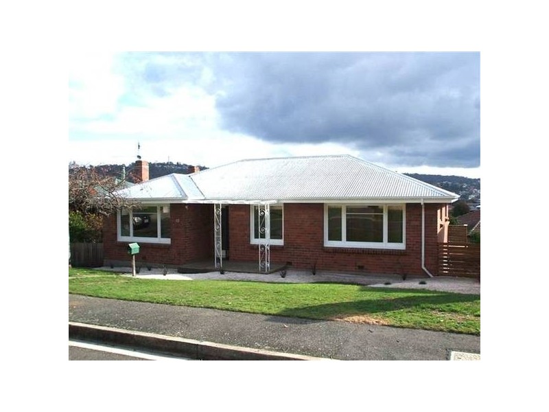 12 Chungon Crescent, South Launceston TAS 7249