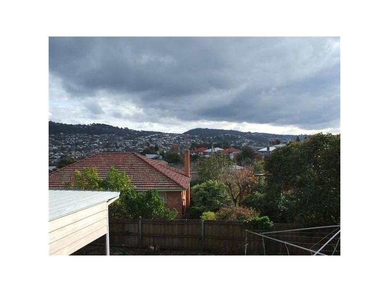 12 Chungon Crescent, South Launceston TAS 7249
