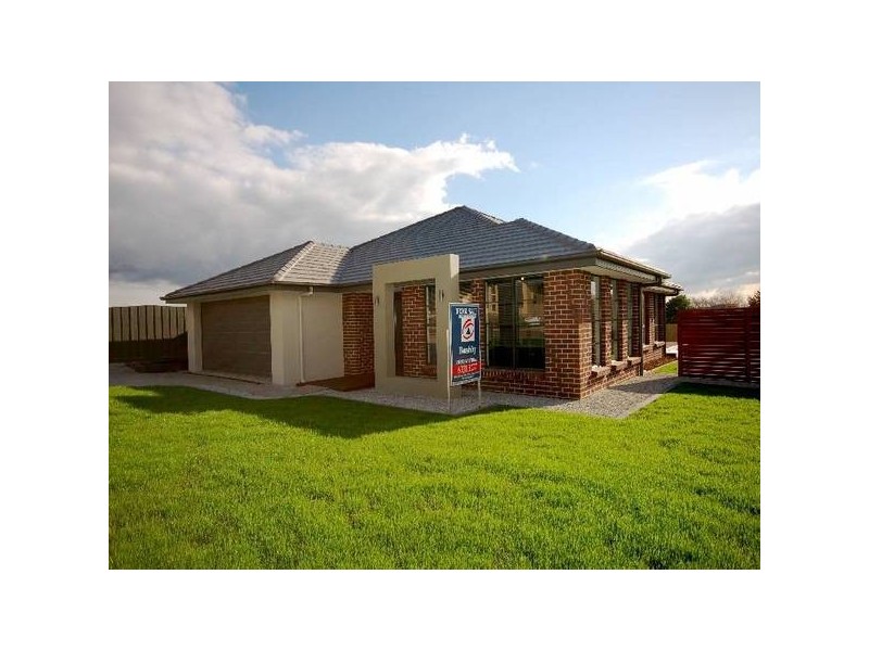 30 Comice Place, Newnham TAS 7248