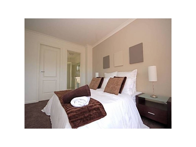 30 Comice Place, Newnham TAS 7248