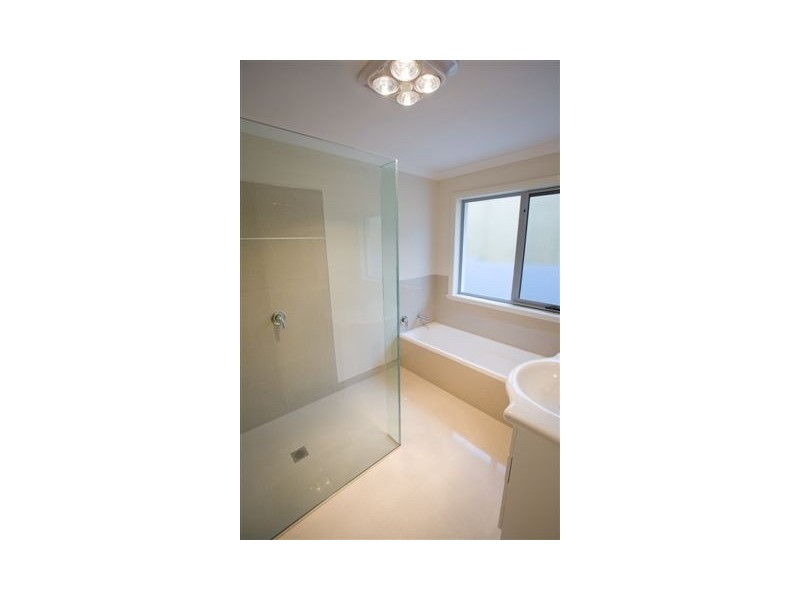 2/7 Jasmine Court, Prospect TAS 7250