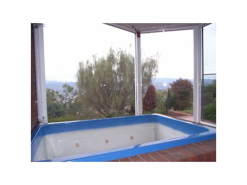 12 Matthew Place, West Launceston TAS 7250