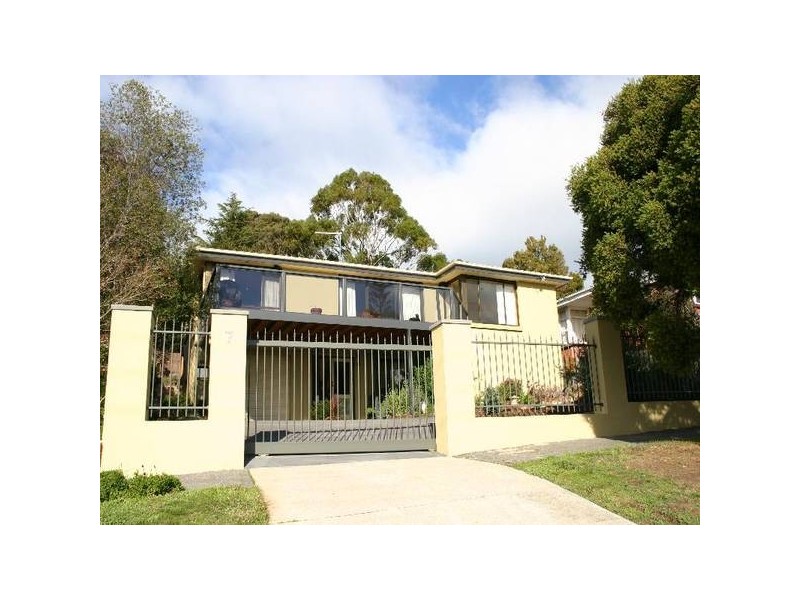 7 Coniston Place, Trevallyn TAS 7250