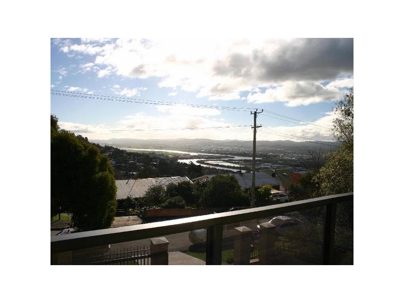 7 Coniston Place, Trevallyn TAS 7250