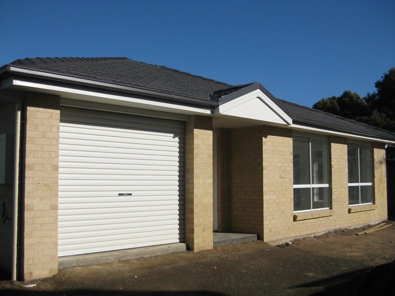 2 -3/31 Freeland Crescent., Riverside TAS 7250