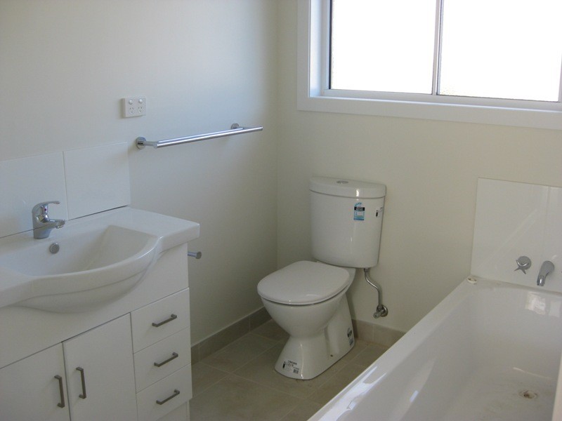 2 -3/31 Freeland Crescent., Riverside TAS 7250