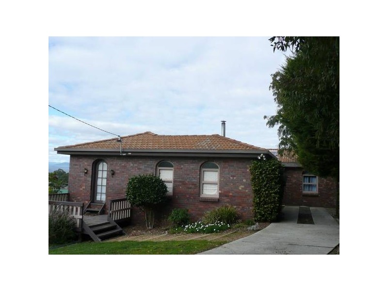 5 Woolston Street, Trevallyn TAS 7250