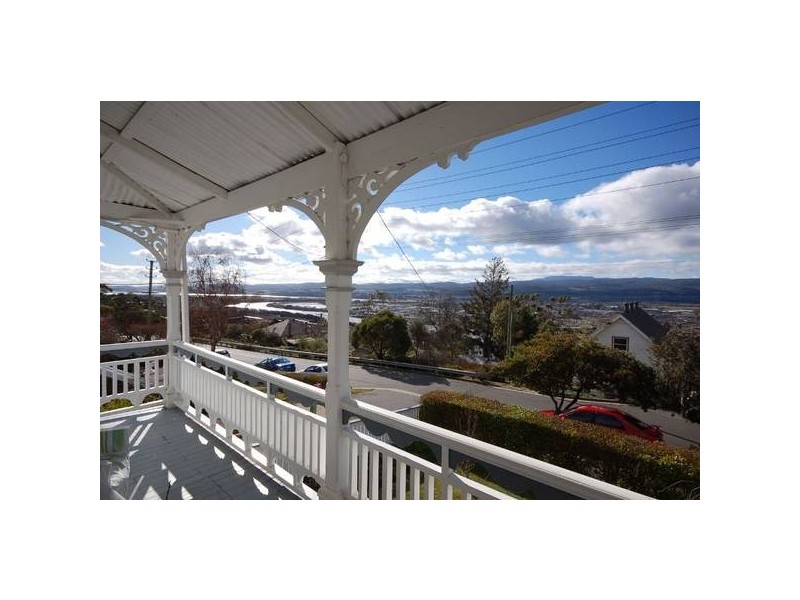 43 Bain Terrace, Trevallyn TAS 7250