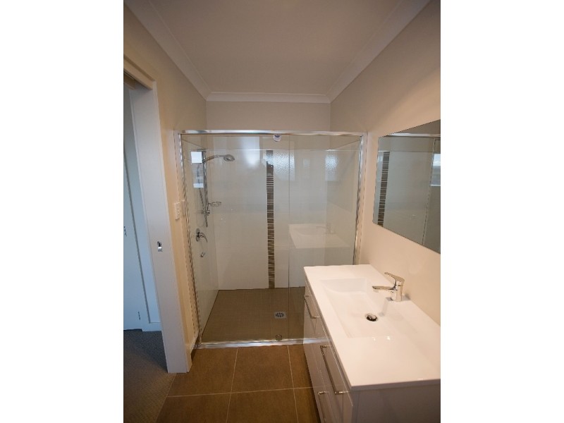 5 Adloch Place, Newnham TAS 7248