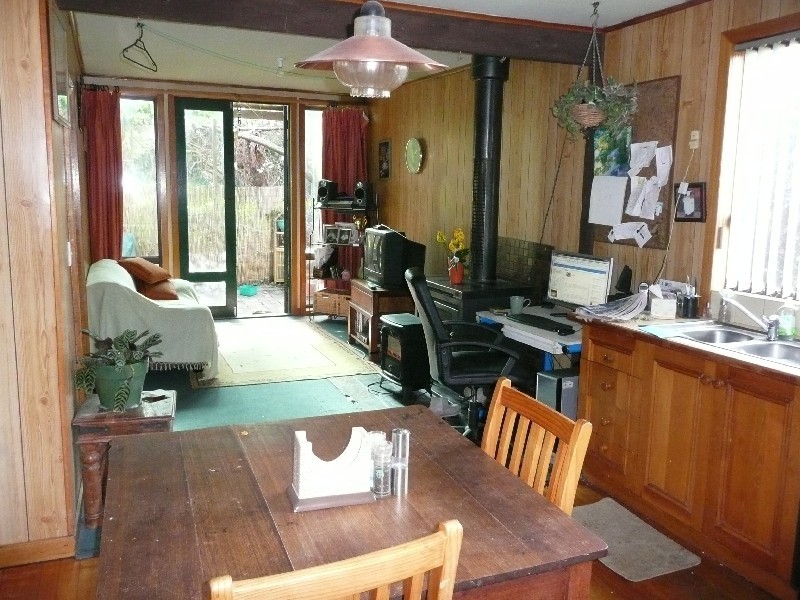 83 Gravelly Beach Road, Blackwall TAS 7275