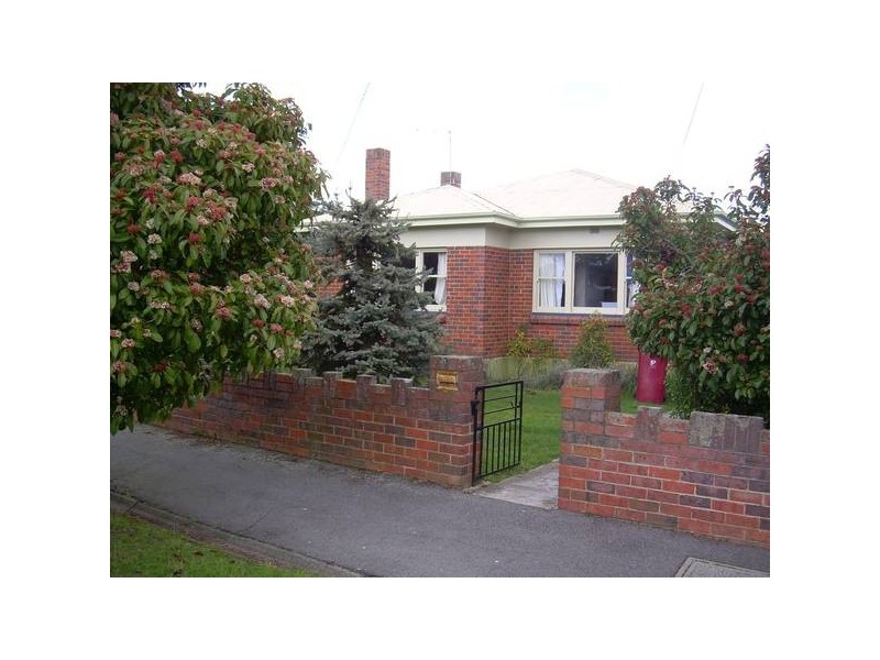 11 Plumer Street, Mowbray TAS 7248