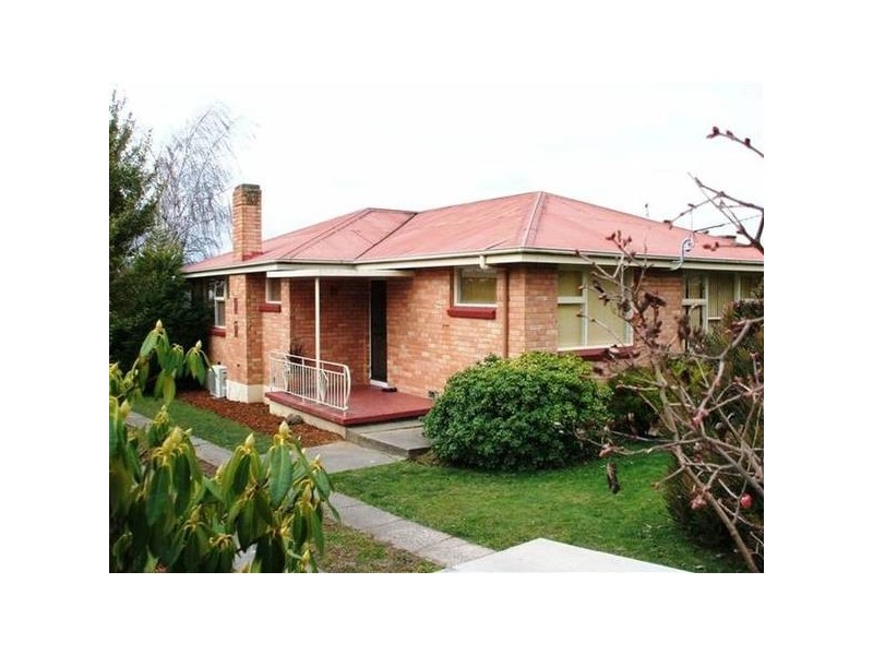 17 Fairway Crescent, Riverside TAS 7250