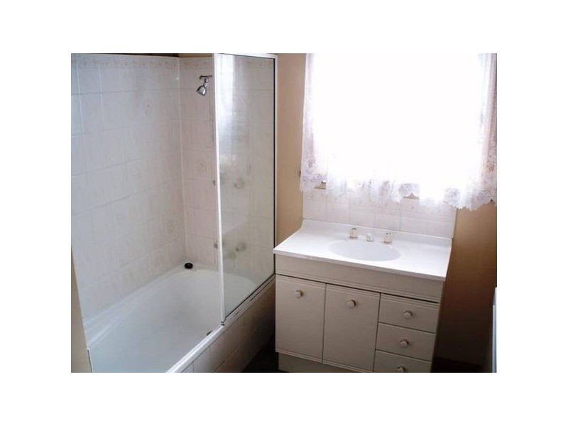 8/13-17 Parklands Parade, Newnham TAS 7248