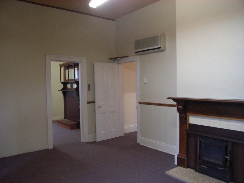13 Crescent Grove, West Launceston TAS 7250