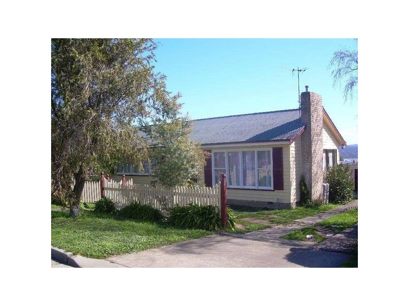 5 Sayer Street, Newnham TAS 7248