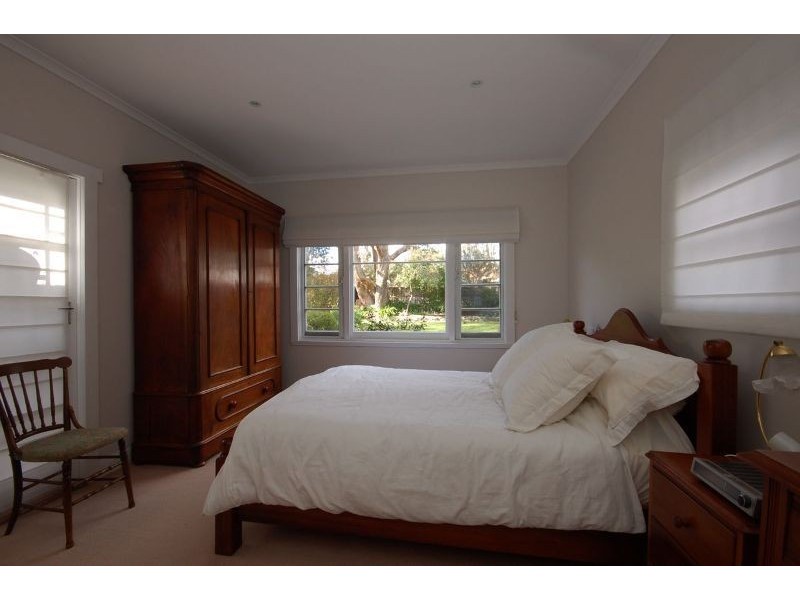 8 Norwood Avenue, Launceston TAS 7250