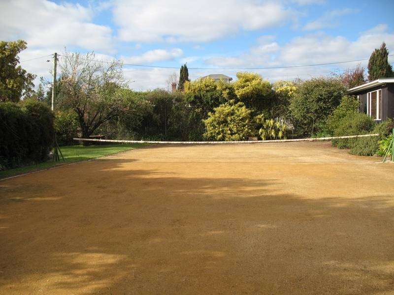 8 Norwood Avenue, Launceston TAS 7250