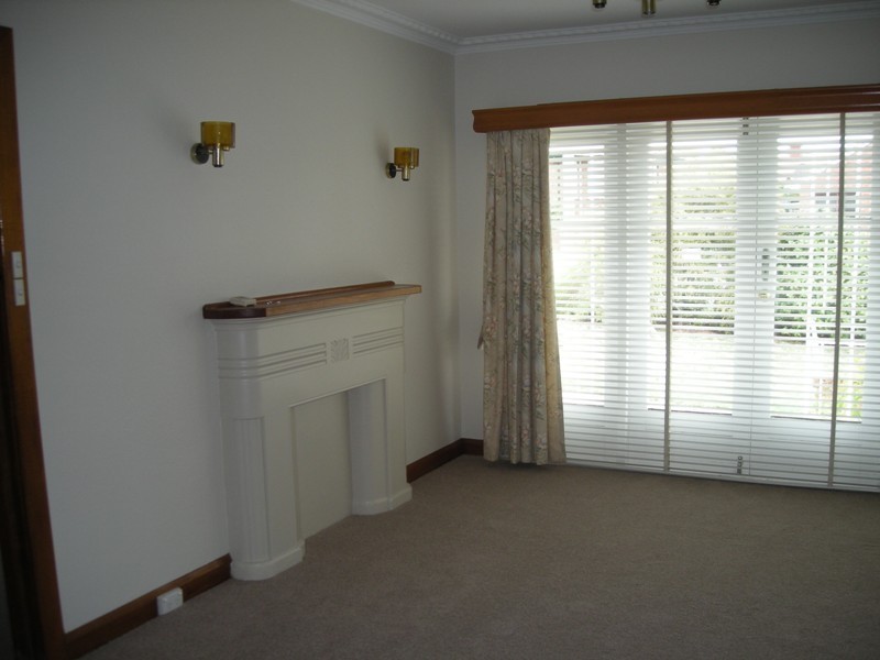 7 Woolven Street, Kings Meadows TAS 7249