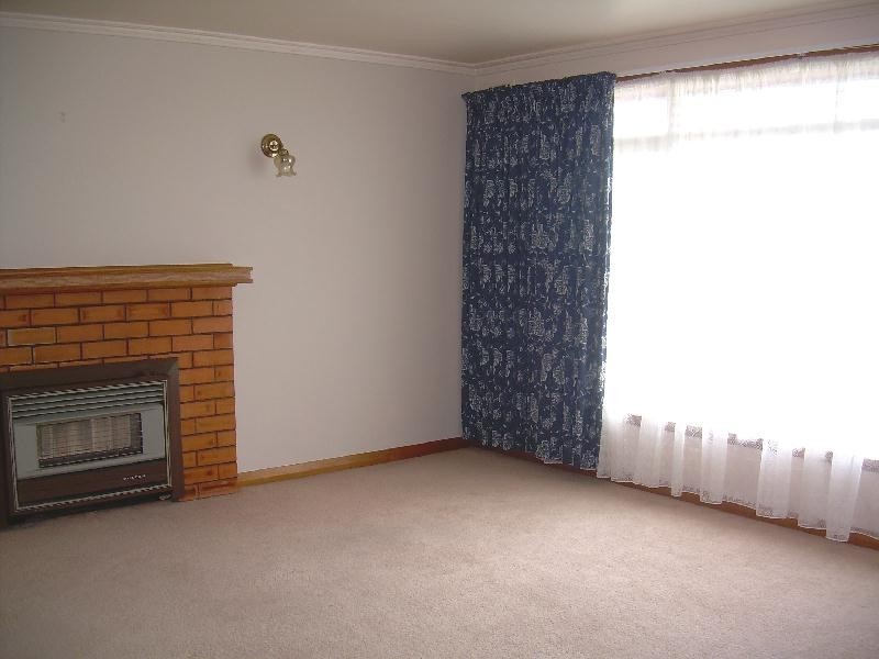 21 Paringa Avenue, Newnham TAS 7248