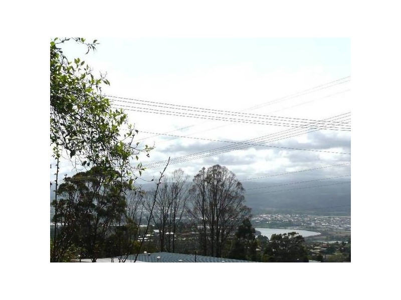 1 Beaumaris Court., Trevallyn TAS 7250