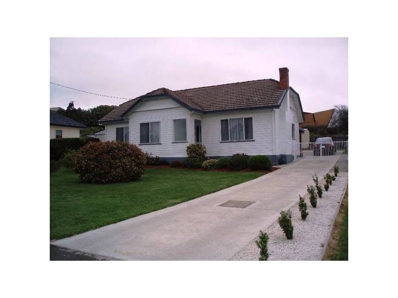 14 St Leonards Road, St Leonards TAS 7250