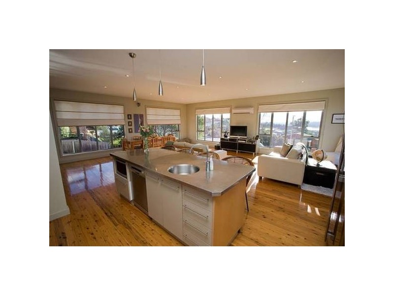 6 Sunnyside Crescent., Trevallyn TAS 7250