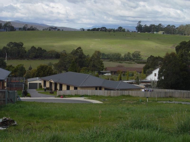 41 Piper Avenue, Youngtown TAS 7249